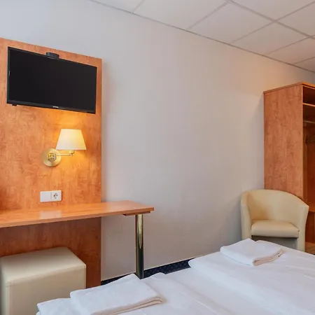 Euro-hotel