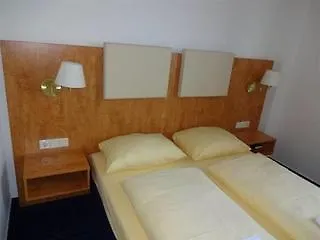 Euro-hotel