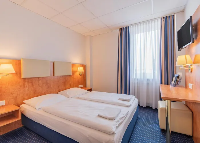 欧罗酒店 2* 卡伯尔-格拉芬豪森