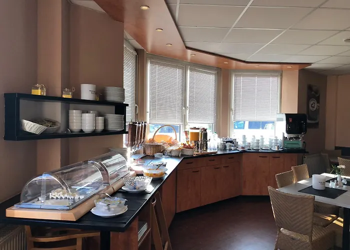 欧罗酒店 2* 卡伯尔-格拉芬豪森