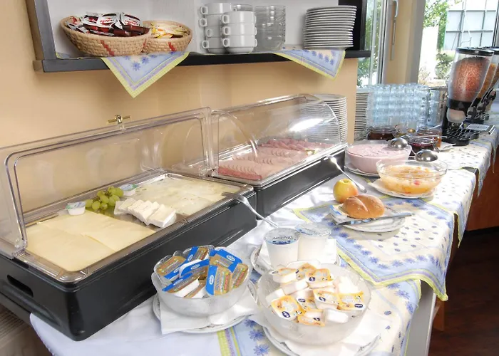 欧罗酒店 2* 卡伯尔-格拉芬豪森