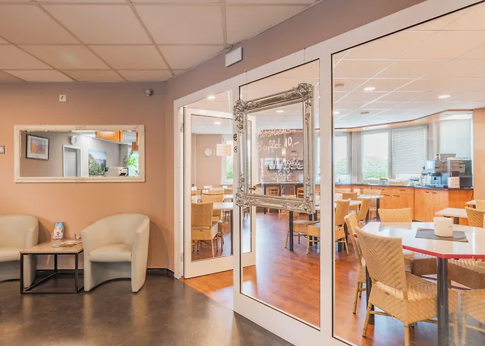 欧罗酒店 酒店 2*